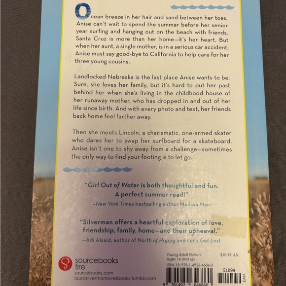 Girl out of Water paperback book - Picture 2 of 2
